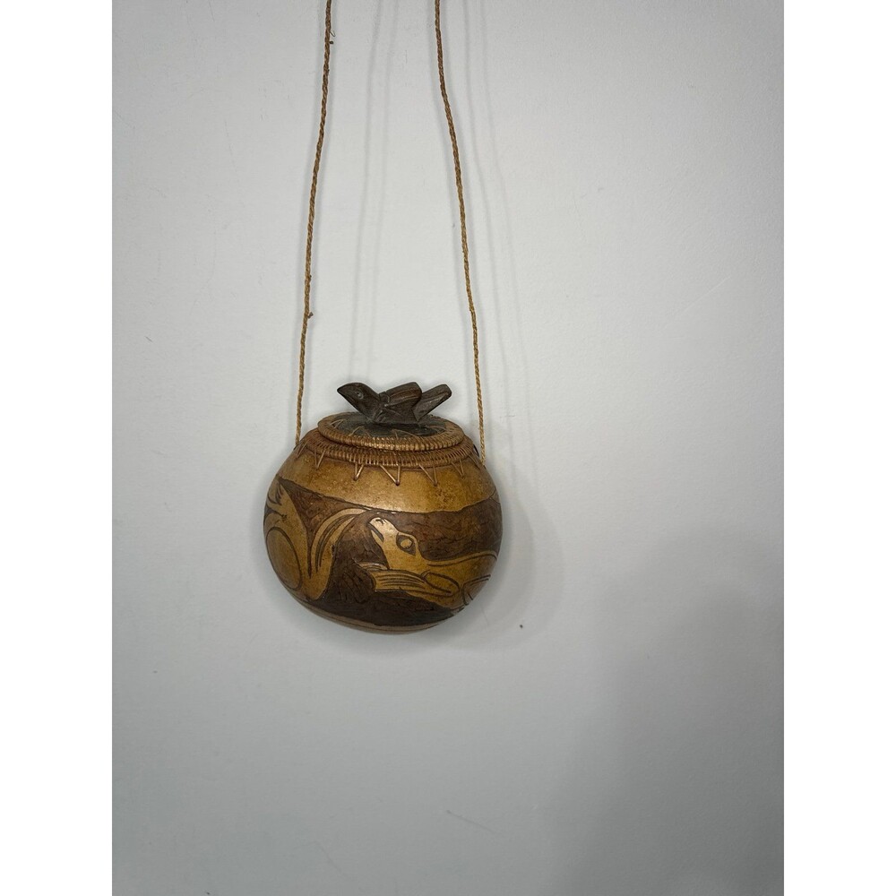 CARVED GOURD MINI PURSE/HANGING BASKET